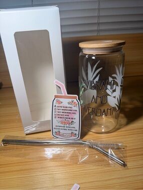 Glass Tumbler with Bamboo Lid - Vibrant and Verdant